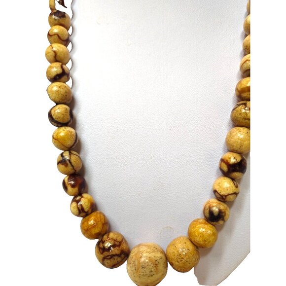 Vintage Very Rare Natural Tiger Coral Graduated Bead necklace 87 grams 23" - Picture 2 of 7